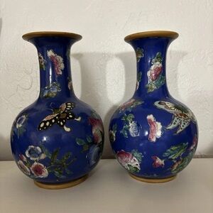 Two Qianlong Marked  Porcelain Vase
 (Pair) 9” tall